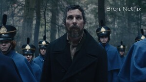 Recensie: in The Pale Blue Eye met Christian Bale is de kille en lugubere cirkel rond