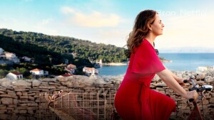 Recensie: Faraway brengt zomerse romantische komedie met internationale cast
