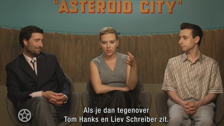 Shownieuws spreekt de Asteroid City-cast: &quot;De acteurs zijn waanzinnig&quot; (video)
