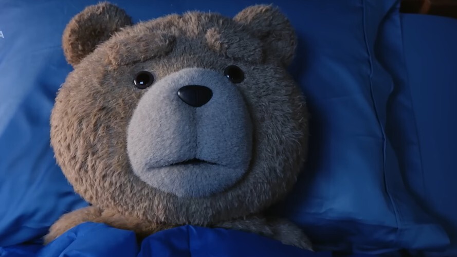 Associale teddybear Ted is terug in een serie? Bekijk de trailer hier!
